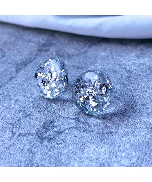 tone（トーン）の「【Willija】金属アレルギー対応《花景》フラワーピアス大(MA)（ピアス（両耳用）・レディース・ホワイト/パープル/ブルー/パープル系その他2/ライム/ローズ/アクア/ロイヤルブルー/バイオレット/レッド/ブラック/グリーン/オレンジ/ゴールド/シルバー・FREE）」の14枚目の写真