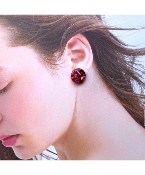 tone（トーン）の「【Willija】金属アレルギー対応《花景》フラワーピアス大(MA)（ピアス（両耳用）・レディース・ホワイト/パープル/ブルー/パープル系その他2/ライム/ローズ/アクア/ロイヤルブルー/バイオレット/レッド/ブラック/グリーン/オレンジ/ゴールド/シルバー・FREE）」の19枚目の写真