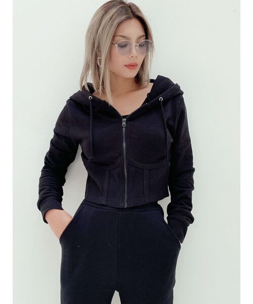 GYDA（ジェイダ）の「コルセットリブデザインZIP UP パーカー（パーカー・レディース・オフホワイト/ブラック/ベージュ・FREE）」の2枚目の写真