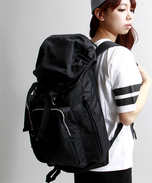 WEGO（ウィゴー）の「WEGO/ダブルポケットバックパック（バックパック/リュック・メンズ・ブラック/ネイビー・FREE）」の2枚目の写真