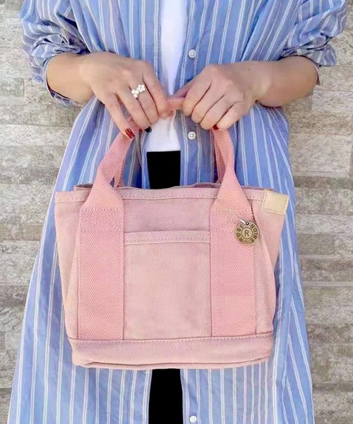 florist（フローリスト）の「【2size展開】収納仕切り付きキャンバスミニトートバッグ（トートバッグ・レディース・カーキ/ピンク/グレー/ホワイト×ブラック/ホワイト/ライトグリーン/ブラック/ネイビー/ライトグレー/ブラウン/アイボリー/マジェンタ・FREE/S）」の11枚目の写真