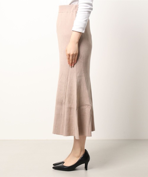 DURAS（デュラス）の「リブニットマーメイドスカート（スカート・レディース・ベージュ/レッド系その他/ブラック/パープル/ブルー・FREE）」の17枚目の写真