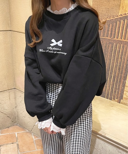 apres jour(アプレジュール)の「レースレイヤードスウェット【ZOZOTOWN限定アイテム】(スウェット・レディース・ブラック/杢グレー/オフホワイト・X-LARGE/フリー)」の17枚目の写真