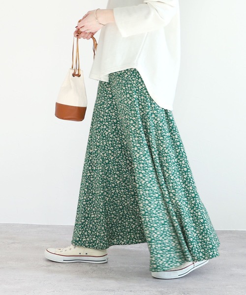 reca（レカ）の「ジョーゼット花柄プリントマキシフレアスカート