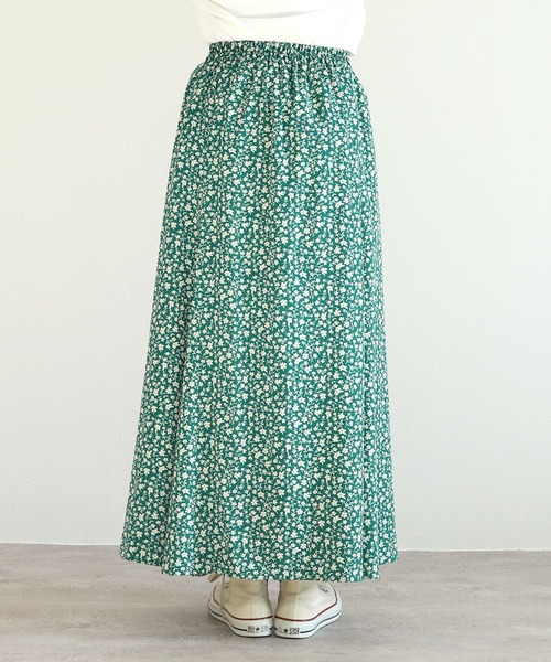 花柄が素敵なグリーンのスカートです❣ reca（レカ）の「ジョーゼット花柄プリントマキシフレアスカート
