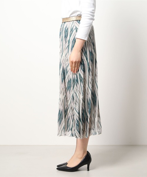 Q(キュー)の「パターン柄 プリーツスカート(スカート・レディース・オレンジ系その他/グリーン系その他・MEDIUM)」の13枚目の写真