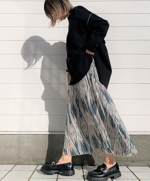 Q(キュー)の「パターン柄 プリーツスカート(スカート・レディース・オレンジ系その他/グリーン系その他・MEDIUM)」の8枚目の写真