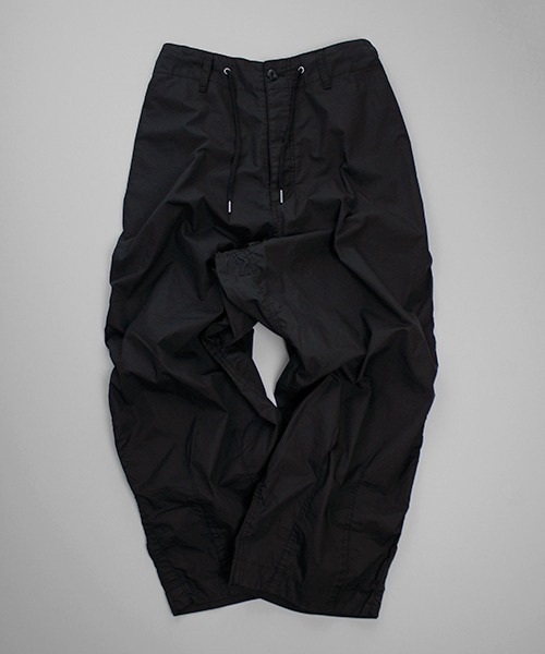 Universal Style Wear（ユニバーサルスタイルウェア）の「Universal Style Wear テーパード バズーカ パンツ（カーゴパンツ・メンズ・ブラック/グレー/オフホワイト/カーキ・MEDIUM/LARGE/X-LARGE）」の13枚目の写真