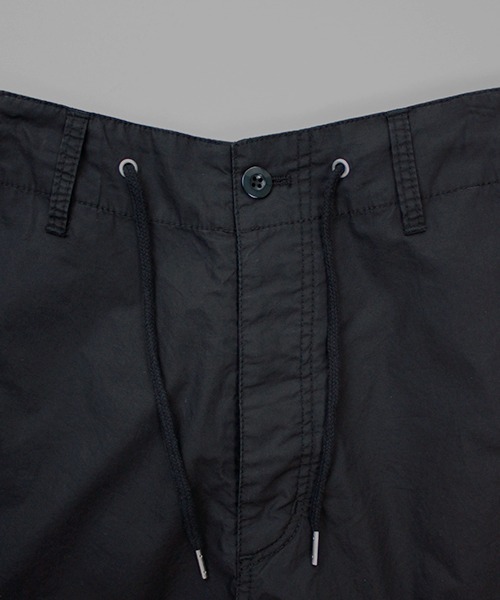 Universal Style Wear（ユニバーサルスタイルウェア）の「Universal Style Wear テーパード バズーカ パンツ（カーゴパンツ・メンズ・ブラック/グレー/オフホワイト/カーキ・MEDIUM/LARGE/X-LARGE）」の15枚目の写真