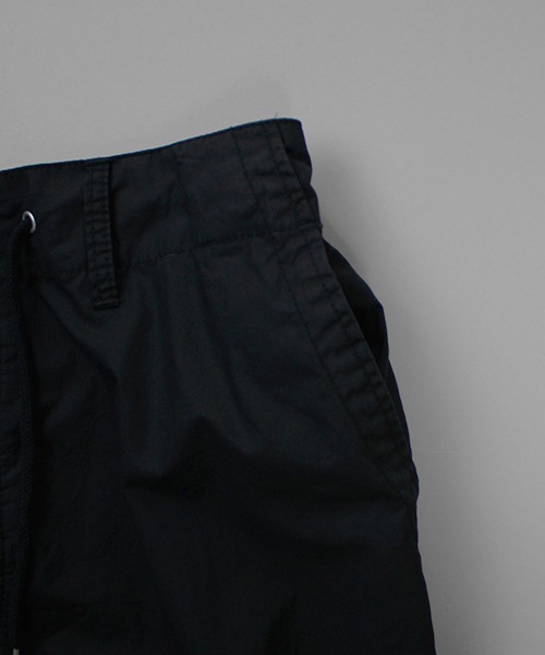 Universal Style Wear（ユニバーサルスタイルウェア）の「Universal Style Wear テーパード バズーカ パンツ（カーゴパンツ・メンズ・ブラック/グレー/オフホワイト/カーキ・MEDIUM/LARGE/X-LARGE）」の16枚目の写真