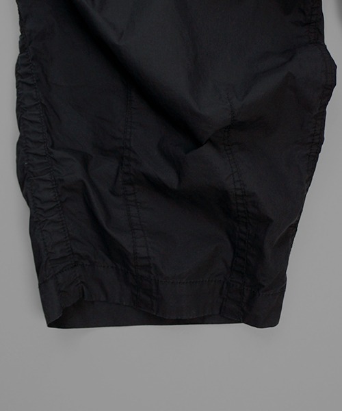 Universal Style Wear（ユニバーサルスタイルウェア）の「Universal Style Wear テーパード バズーカ パンツ（カーゴパンツ・メンズ・ブラック/グレー/オフホワイト/カーキ・MEDIUM/LARGE/X-LARGE）」の17枚目の写真
