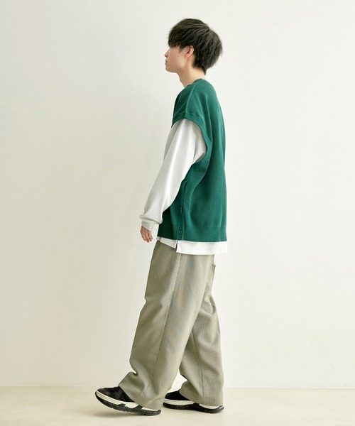 JUNRED(ジュンレッド)の「こめ×JUNRed 2Bライトルーズニットスリットベスト(ベスト・メンズ・チャコールグレー/ダークグリーン/ベージュ系その他・M/L)」の16枚目の写真