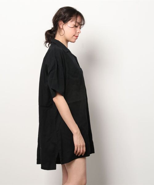 AVIREX（アヴィレックス）の「【WEB&DEPOT限定】SOUVENIR SHIRT ONE PIECE/スーベニア 刺繍シャツワンピース（ワンピース・レディース・サンドベージュ/ブラック/ミント・FREE）」の7枚目の写真
