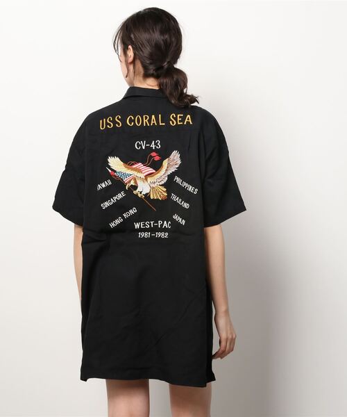 AVIREX（アヴィレックス）の「【WEB&DEPOT限定】SOUVENIR SHIRT ONE PIECE/スーベニア 刺繍シャツワンピース（ワンピース・レディース・サンドベージュ/ブラック/ミント・FREE）」の5枚目の写真