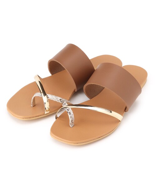 DRESKIP（ドレスキップ）の「◆「サッと履ける」メタルラインサンダル（サンダル・レディース・ブラック系4/ブラウン系5/アイボリー系4・35/45/25）」の3枚目の写真