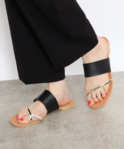 DRESKIP（ドレスキップ）の「◆「サッと履ける」メタルラインサンダル（サンダル・レディース・ブラック系4/ブラウン系5/アイボリー系4・35/45/25）」の11枚目の写真