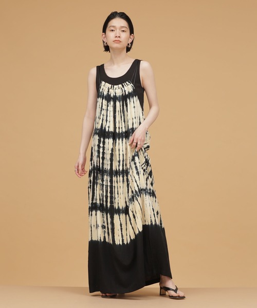 ナノユニバースLUSANA ゼブラカシュクールミモレ丈ティアードワンピース ナノユニバースLUSANA ゼブラカシュクールミモレ丈ティアード