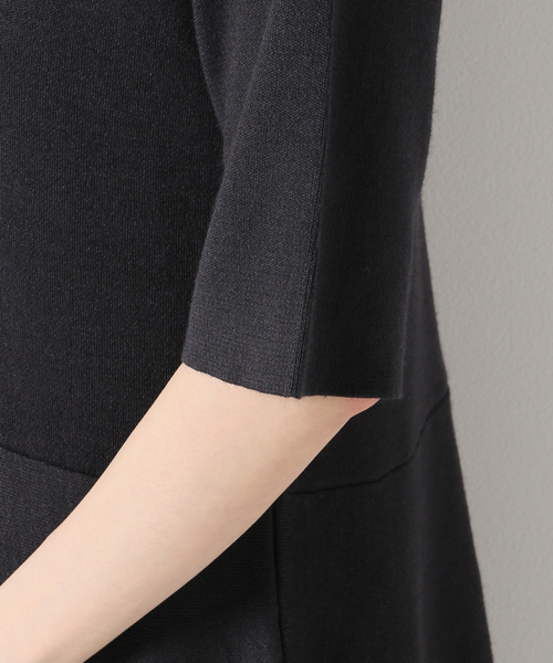 IENA（イエナ）の「ラミーストレッチフレアワンピース（ワンピース・レディース・グリーン/ブラック系その他・FREE）」の13枚目の写真