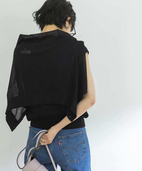 URBAN RESEARCH(アーバンリサーチ)の「LEVITAVネックカーディガン(カーディガン/ボレロ・レディース・ブラック/ブラウン/グレー・36/38)」の6枚目の写真