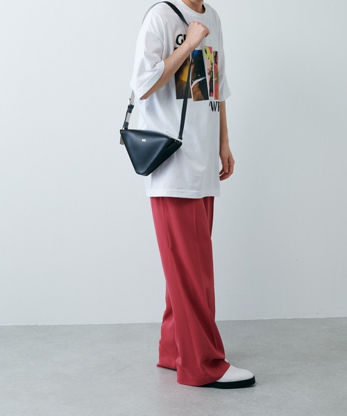 Lui's（ルイス）の「トライアングルバッグ（ショルダーバッグ・メンズ・ブラック/グレー/キャメル・FREE）」の6枚目の写真