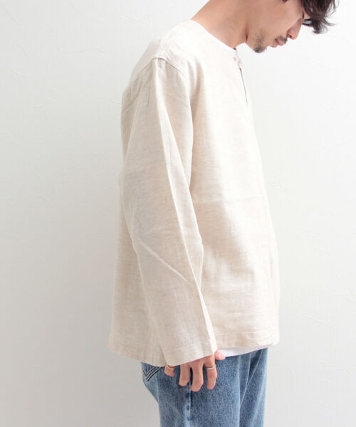 GLOSTER(グロスター)の「【GLOSTER/グロスター】綿麻シャンブレー スキッパーシャツ(シャツ/ブラウス・メンズ・ブラック/サックスブルー/キナリ・MEDIUM/LARGE)」の5枚目の写真