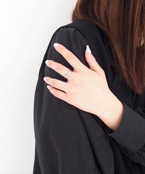 mille blanc（ミルブラン）の「【日本製】デザインメタルリング（リング・レディース・シルバー/シルバー系その他2/ゴールド・13号）」の8枚目の写真