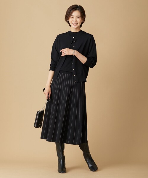 J.PRESS(ジェイプレス)の「【洗える】 レーヨンエリートストレッチ フレンチスリーブ ニット(ニット/セーター・レディース・ブラック系/ベージュ系/ダークグリーン系/オレンジ系・T15/T13)」の5枚目の写真