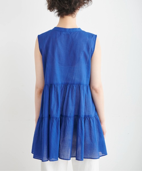 FREE'S MART（フリーズマート）の「◆ノースリーブティアードチュニックブラウス（シャツ/ブラウス・レディース・ブラック/ホワイト/ブルー・SMALL/MEDIUM）」の10枚目の写真