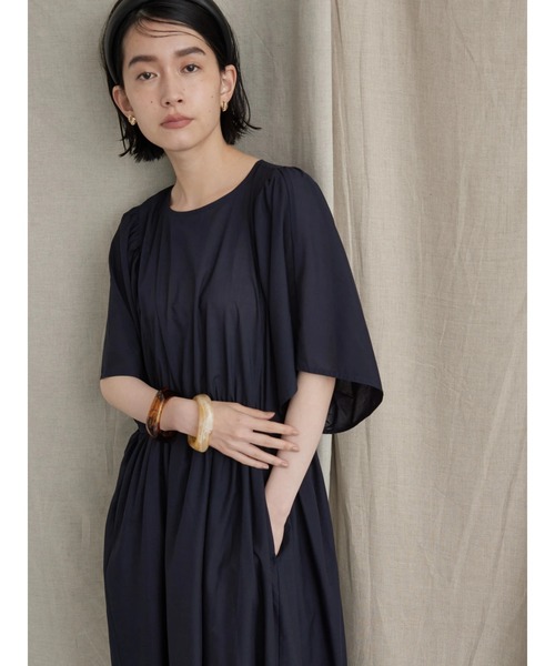 AMERICAN HOLIC(アメリカンホリック)の「ギャザー切り替えワンピース(ワンピース・レディース・ネイビー・M/L)」の5枚目の写真
