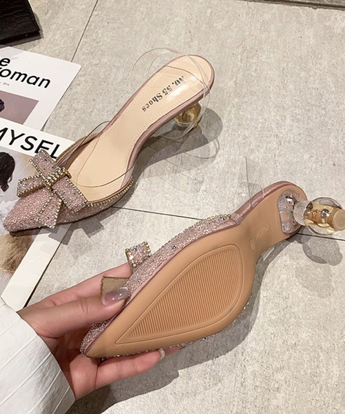 Jasmine Grandiflorum(ジャスミングランディフローラム)の「【Jasmine】ビジューいっぱいリボンのパンプス(パンプス・レディース・ブラック/ピンク/ゴールド・23.5cm/24.5cm/23.0cm/24.0cm/25.0cm)」の6枚目の写真