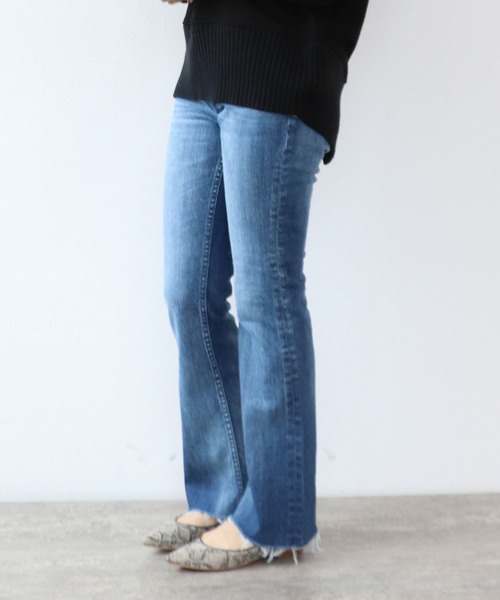 YANUK（ヤヌーク）の「【yanuk/ヤヌーク】ブーツカット裾カットオフデニムパンツ（デニムパンツ）」 WEAR