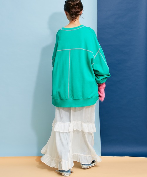 HELLO.SANFRANCISCO（ハローサンフランシスコ）の「【お気に入り登録者数4万人突破】【HELLO.SANFRANCISCO/ハローサンフランシスコ】配色ステッチオーバースウェット（スウェット・レディース・ライトグレー/ピンク/オレンジ/ブルー/グリーン/サーモンピンク/アイボリー/サックスブルー/ミント/ピンク系その他/オフホワイト/グリーン系その他/バイオレット/イエロー/グレー・ONE SIZE）」の18枚目の写真