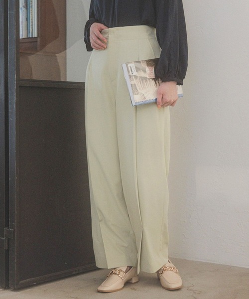 Andemiu（アンデミュウ）の「タックスリットパンツ157534（その他パンツ・レディース・オレンジ/グリーン/アイボリー・SMALL/MEDIUM）」の11枚目の写真