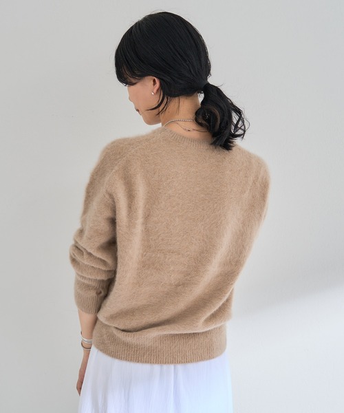 SHENERY（シーナリー）の「ファーカシミヤクルーネックニット