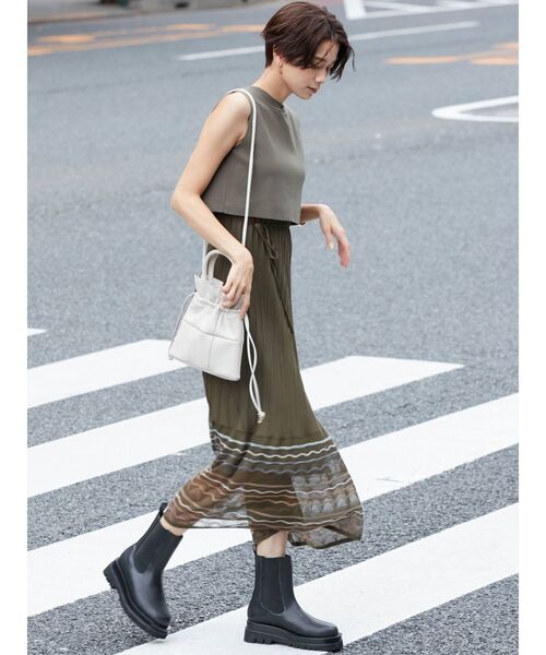 LAGUNAMOON（ラグナムーン）の「カッティングフォルム巾着バッグ（ハンドバッグ・レディース・アイボリー/ブラック・FREE）」の12枚目の写真