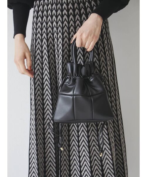 LAGUNAMOON（ラグナムーン）の「カッティングフォルム巾着バッグ（ハンドバッグ・レディース・アイボリー/ブラック・FREE）」の15枚目の写真