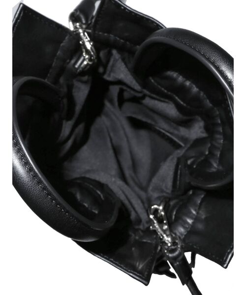 LAGUNAMOON（ラグナムーン）の「カッティングフォルム巾着バッグ（ハンドバッグ・レディース・アイボリー/ブラック・FREE）」の21枚目の写真