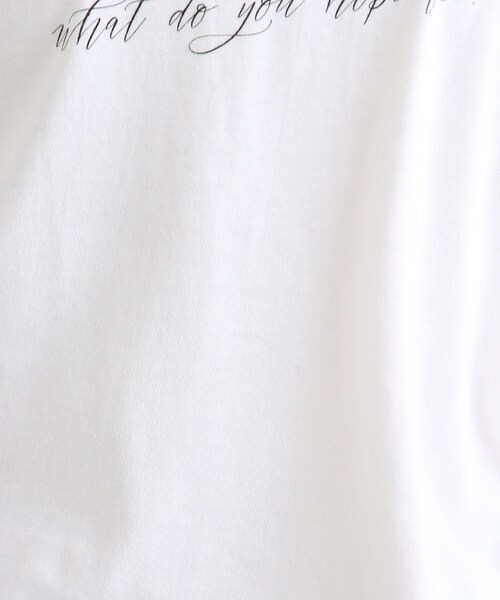 INDIVI(インディヴィ)の「【WORLD for the World】ロゴプリント ロングTシャツ(Tシャツ/カットソー・レディース・ブラック/ホワイト・38/13/05)」の18枚目の写真