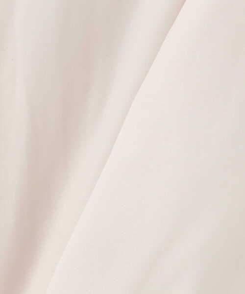 NATURAL BEAUTY BASIC（ナチュラルビューティーベーシック）の「ノーカラーロングダウンコート（ダウンジャケット/コート・レディース・オフホワイト/ブラック・MEDIUM/SMALL）」の3枚目の写真