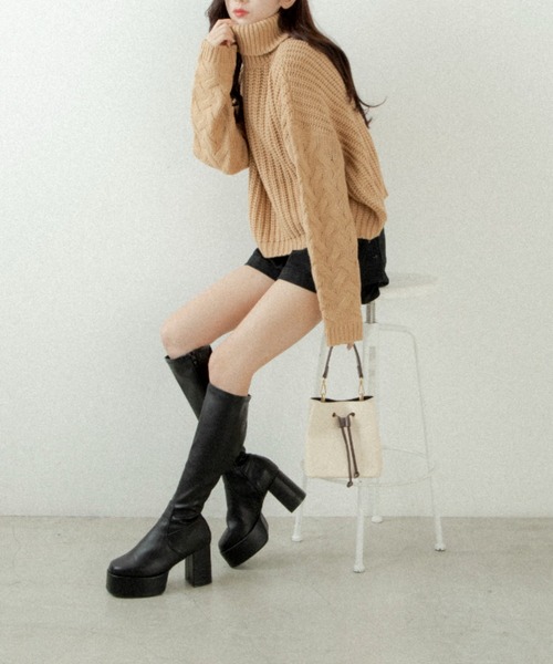 OLUPIC（オルピック）の「OLUPIC/【WEB限定】ケーブル袖ローゲージニット（ニット/セーター・レディース・ブラック/ベージュ/グレー・FREE）」の19枚目の写真