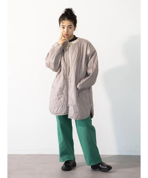 koe（コエ）の「リップストップ縦キルトコート（ノーカラーコート・レディース・グレイッシュベージュ/ライトカーキ・FREE）」の15枚目の写真