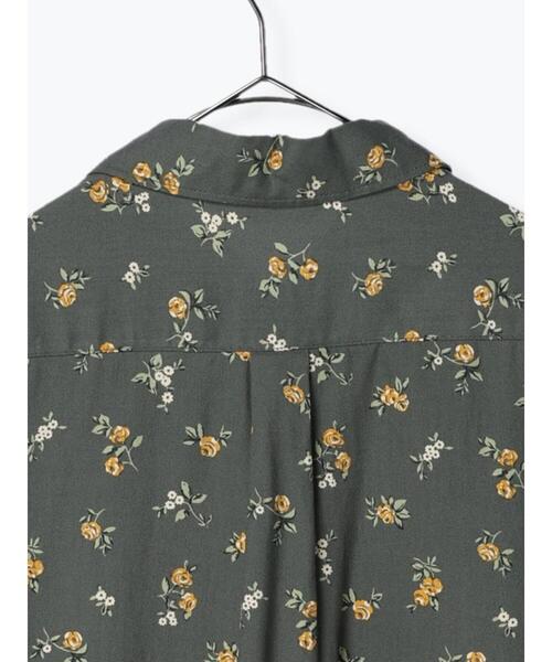 sm2rhythm（サマンサモスモスリズム）の「花柄プリントシャツ（シャツ/ブラウス・レディース・レッド/ブラック/グリーン・ﾌﾘ-）」の9枚目の写真