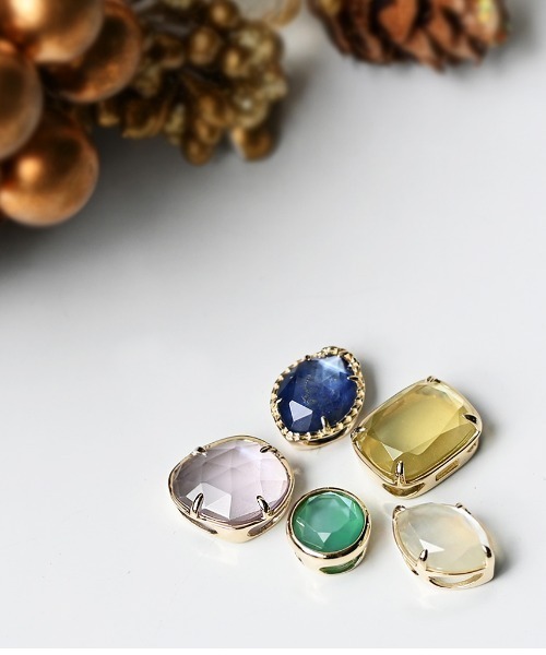 sowi（ソーイ）の「K10 Treasure ペンダントトップ ラピスラズリ