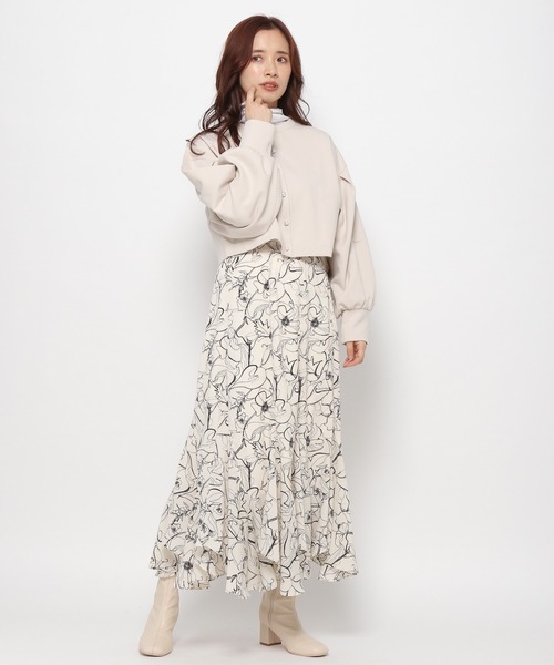 mysty woman(ミスティウーマン)の「パールボタンショートカーディガン 184073(カーディガン/ボレロ・レディース・ピンク/アイボリー/ブラック・FREE)」の5枚目の写真