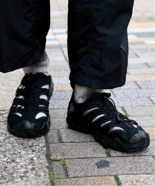 inov-8（イノヴェイト）の「INOV-8/イノヴェイト RECOLITE 190 UNI リコーライト190（サンダル・メンズ・ホワイト/ブラック・9/8/7/10）」の8枚目の写真