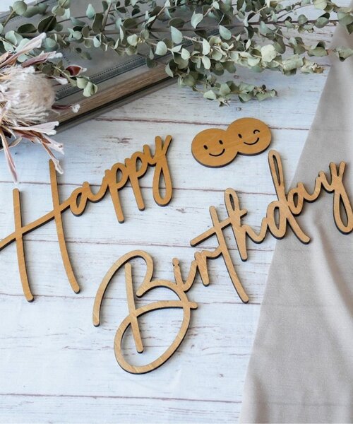 BREEZE(ブリーズ)の「ウッドバナー(Happy Birthday)(コスチューム/パーティーグッズ・キッズ・グレー/ブラウン・FREE)」の6枚目の写真