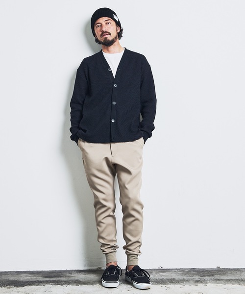Magine（マージン）の「T/C CHAIN KNIT V/N CARDIGAN:チェーンニット Vネック カーディガン 23SS（カーディガン/ボレロ・メンズ・ブラック/ネイビー/オリーブ・44/46/48）」の16枚目の写真