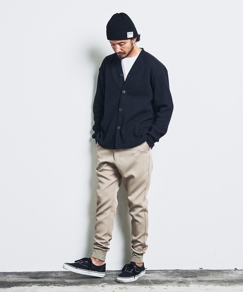 Magine（マージン）の「T/C CHAIN KNIT V/N CARDIGAN:チェーンニット Vネック カーディガン 23SS（カーディガン/ボレロ・メンズ・ブラック/ネイビー/オリーブ・44/46/48）」の19枚目の写真