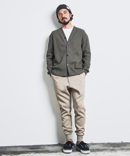 Magine（マージン）の「T/C CHAIN KNIT V/N CARDIGAN:チェーンニット Vネック カーディガン 23SS（カーディガン/ボレロ・メンズ・ブラック/ネイビー/オリーブ・44/46/48）」の22枚目の写真