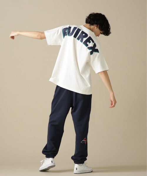 AVIREX(アヴィレックス)の「BIG LOGO CREW NECK T-SHIRT / ビッグロゴ クルーネック Tシャツ / AVIREX / アヴィレックス(Tシャツ/カットソー・メンズ・イエロー/ホワイト/ライトグレー/ロイヤルブルー/グリーン・MEDIUM/LARGE/X-LARGE/XX-LARGE/XL/M/L/2XL)」の7枚目の写真